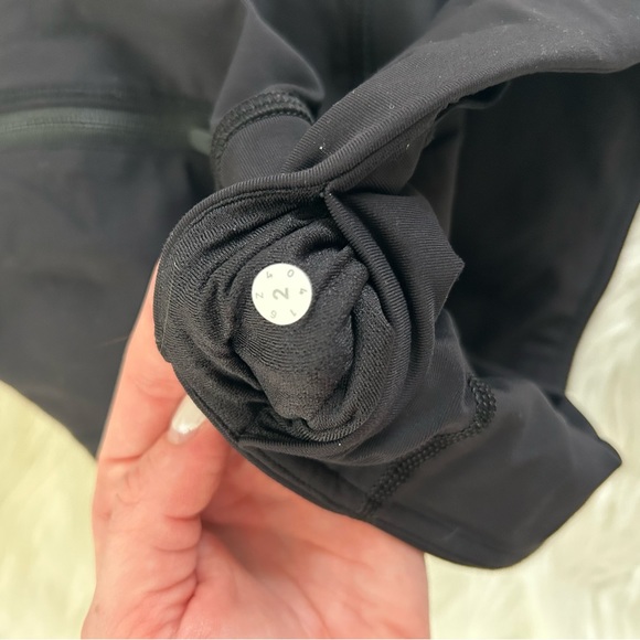 Lululemon Leggings - Picture 3 of 9